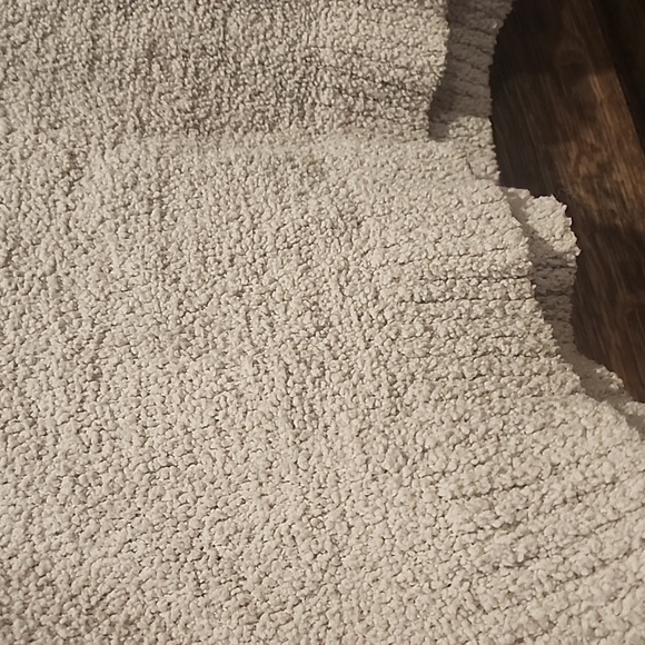 Ugg sweater - Picture 4 of 4